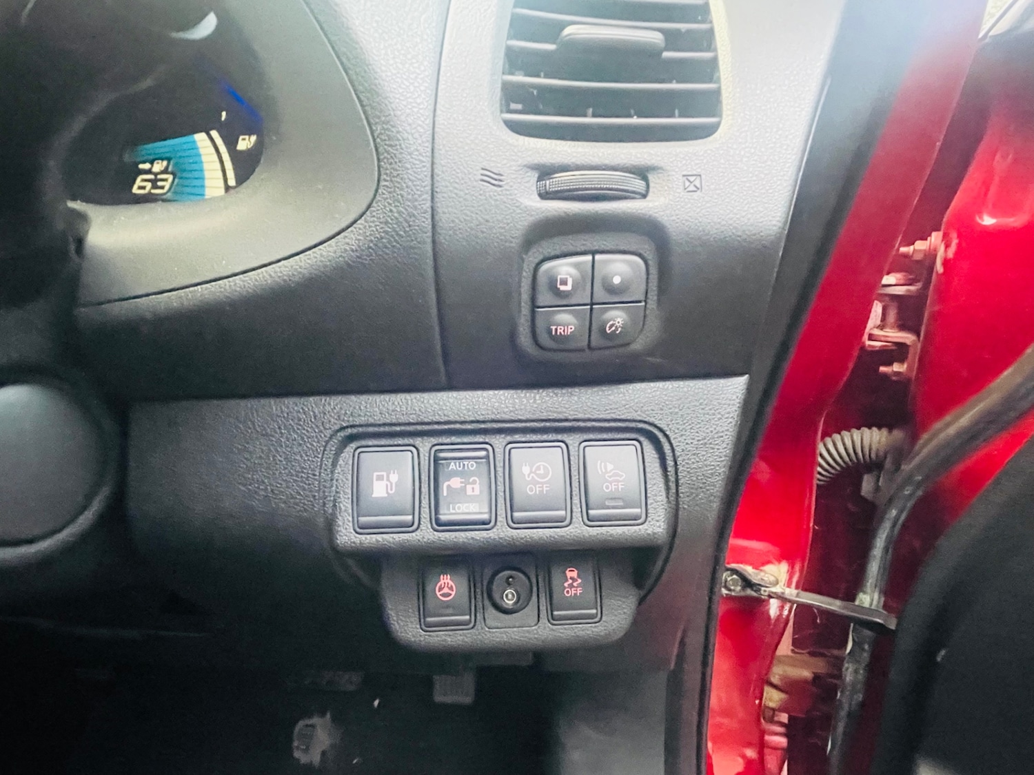 Used Nissan Leaf 2017 for sale - 76526539: Photo 18