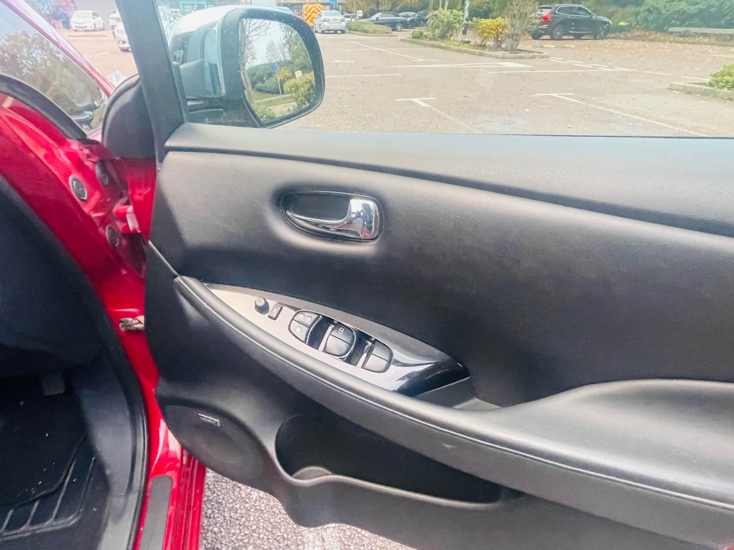 Used Nissan Leaf 2017 for sale - 76526539: Photo 19