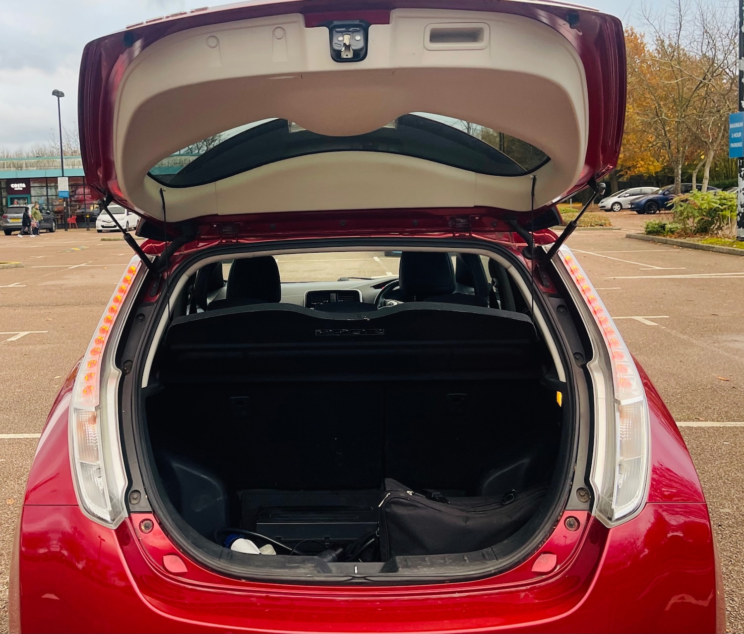 Used Nissan Leaf 2017 for sale - 76526539: Photo 8