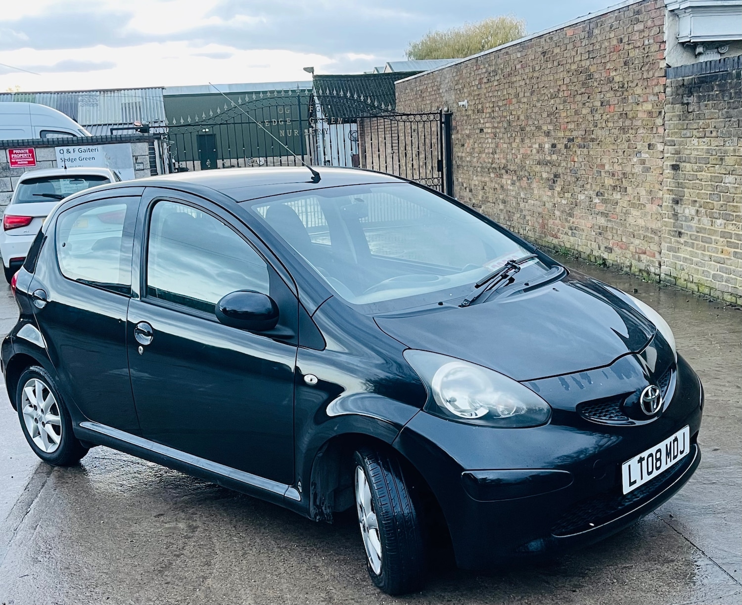 Used Toyota AYGO 2008 for sale - 76848760: Photo 1