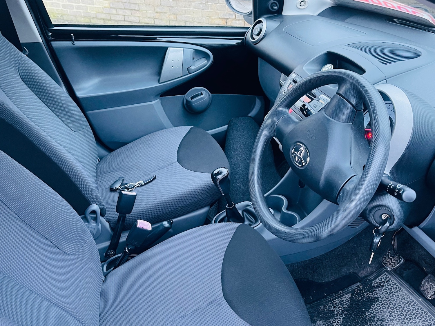 Used Toyota AYGO 2008 for sale - 76848760: Photo 10