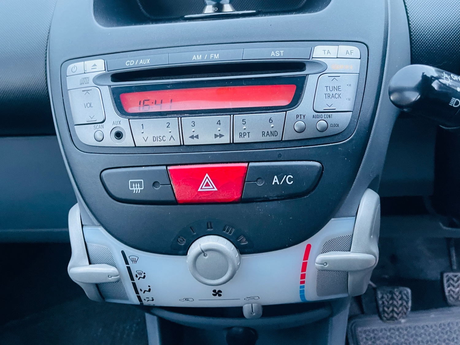 Used Toyota AYGO 2008 for sale - 76848760: Photo 12