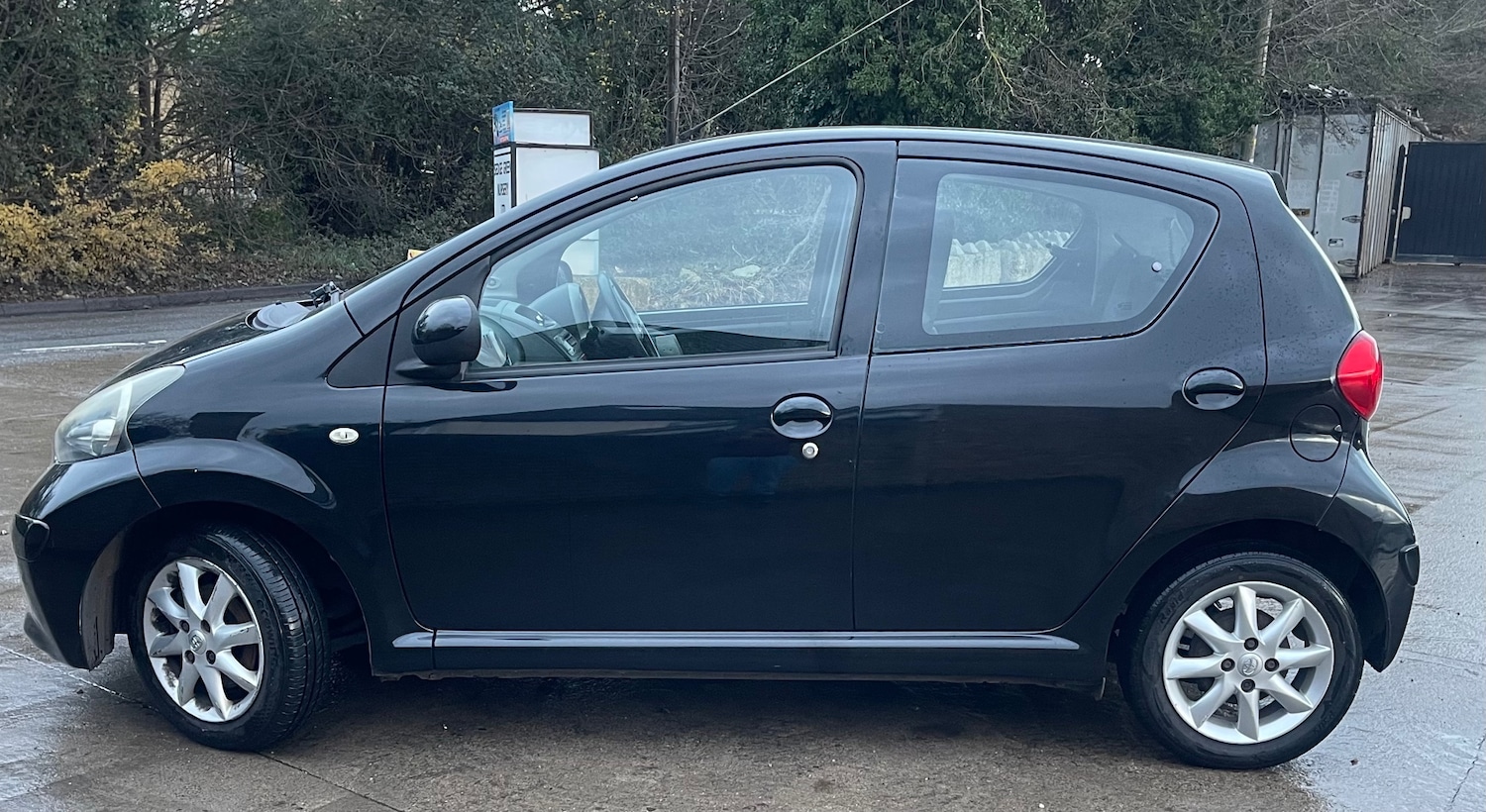 Used Toyota AYGO 2008 for sale - 76848760: Photo 4