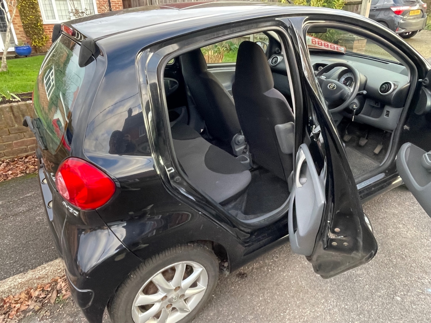 Used Toyota AYGO 2008 for sale - 76848760: Photo 9