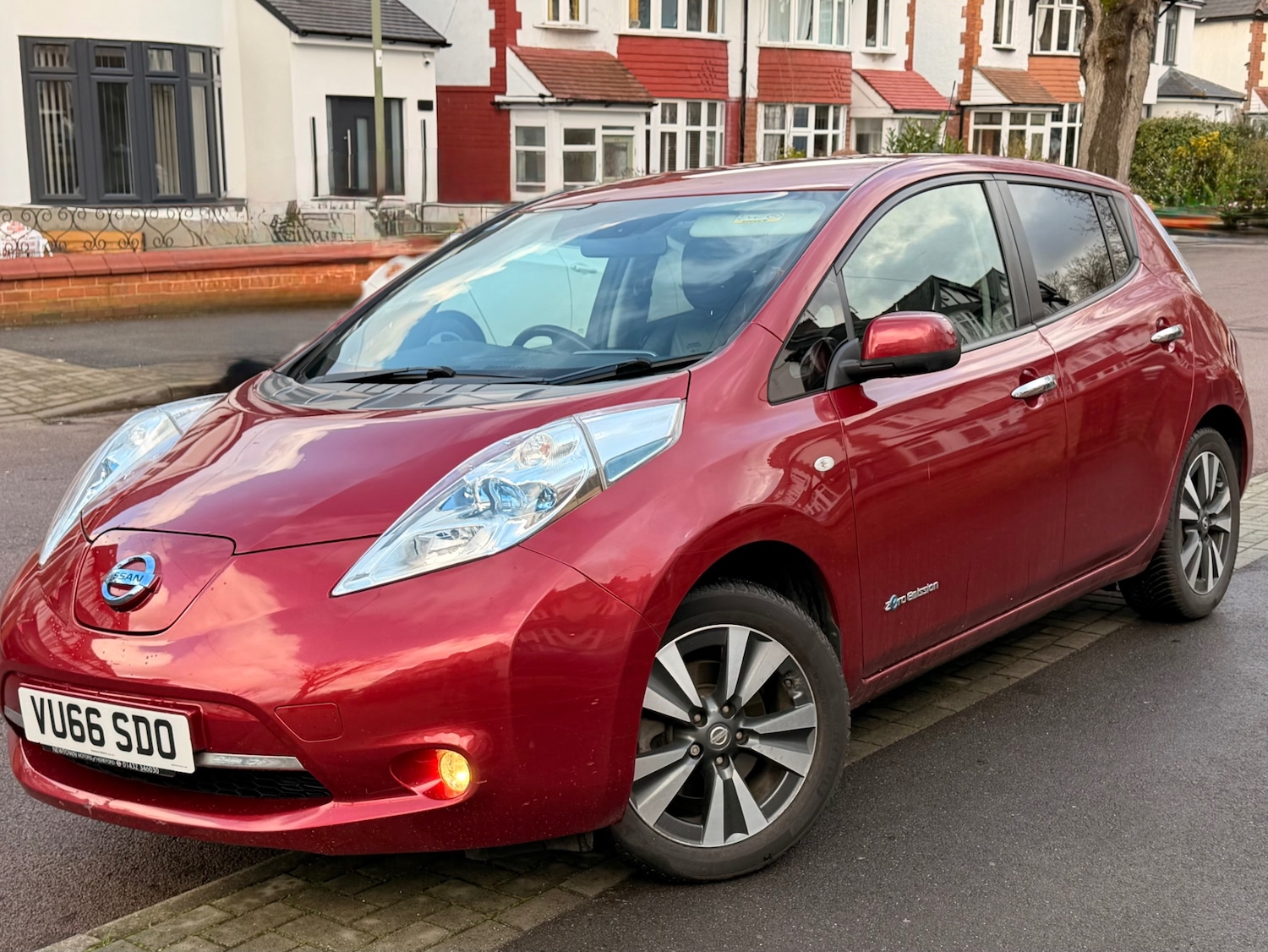 Used Nissan Leaf 2016 for sale - 77386182: Photo 3