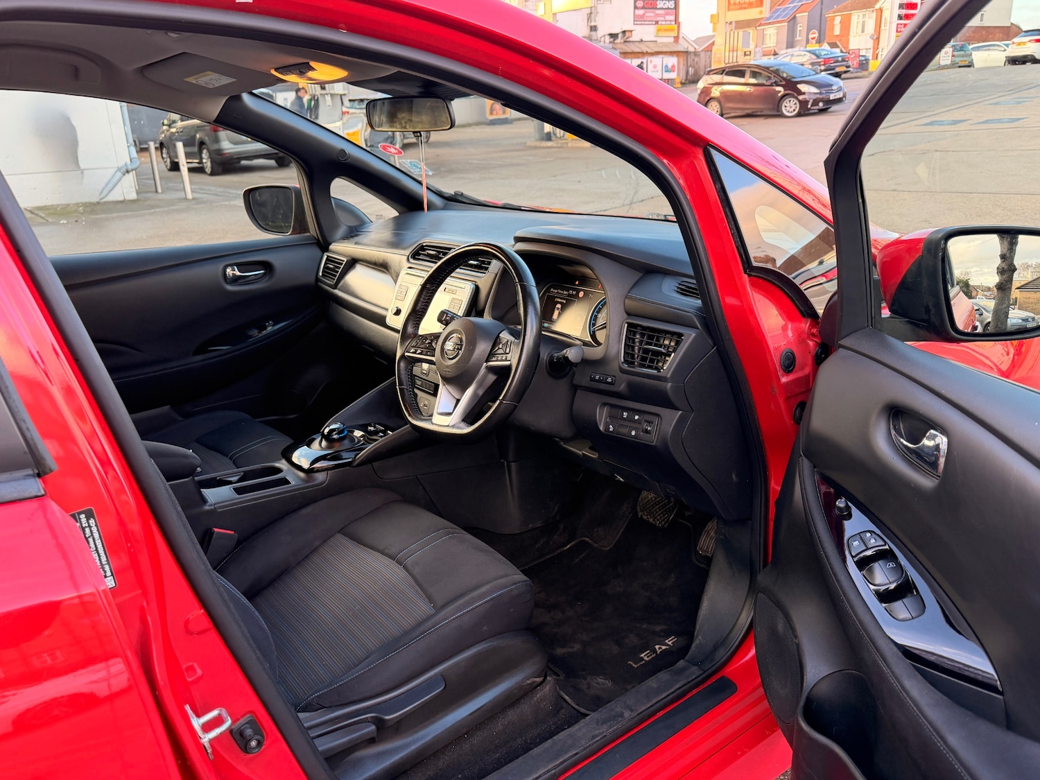 Used Nissan Leaf 2018 for sale - 77095415: Photo 19