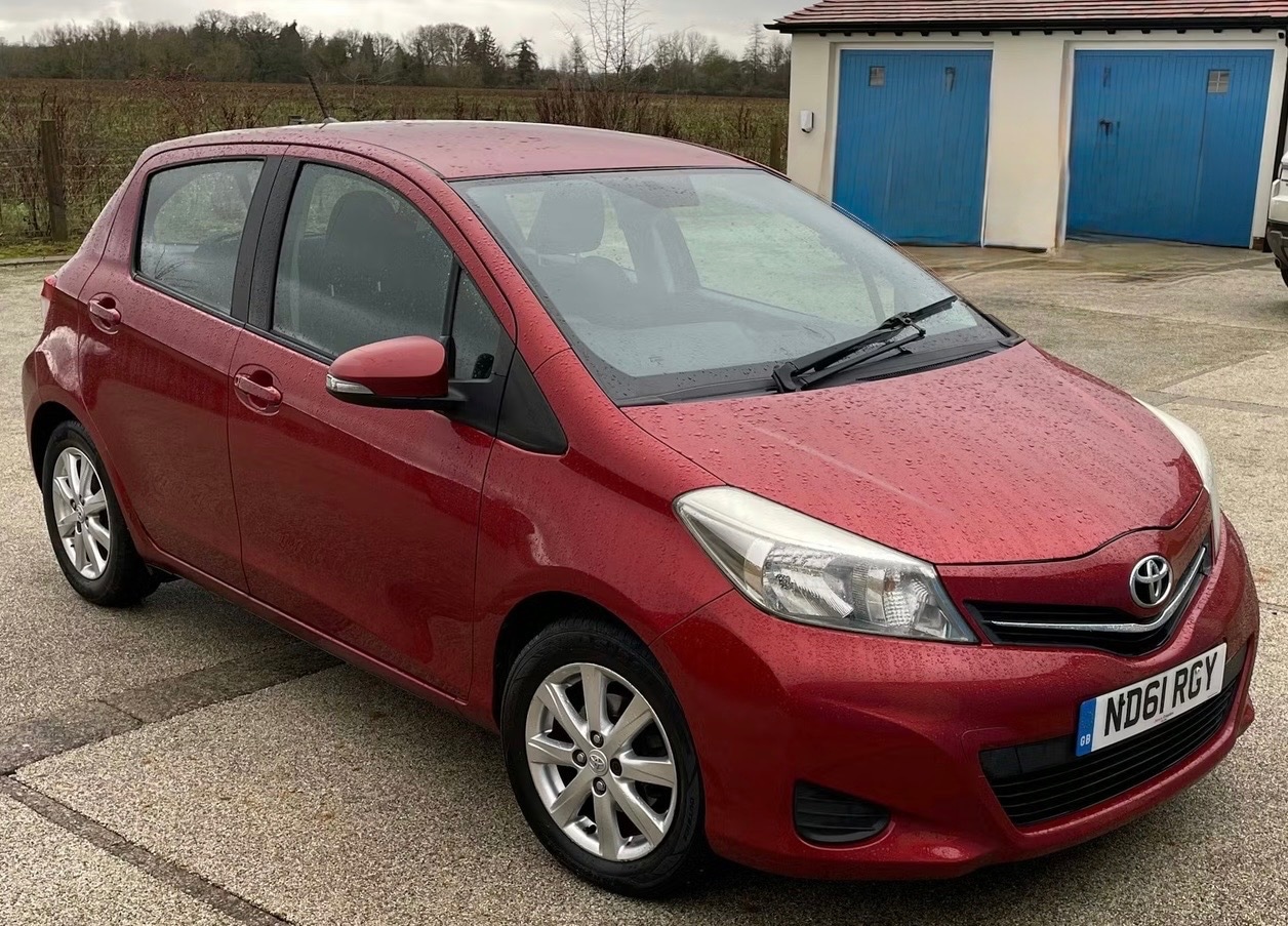 Used Toyota Yaris 2012 for sale - 77562434: Photo 1