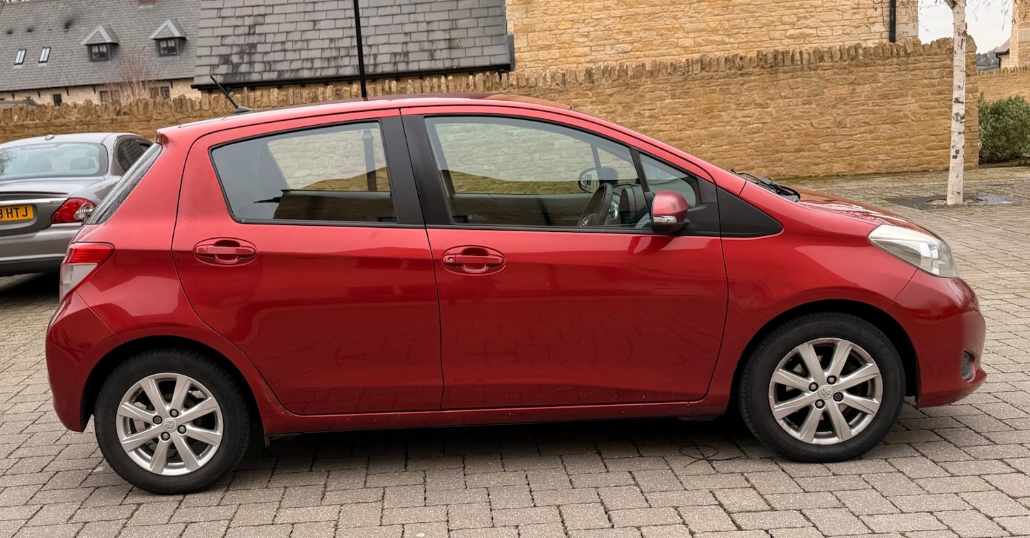 Used Toyota Yaris 2012 for sale - 77562434: Photo 10