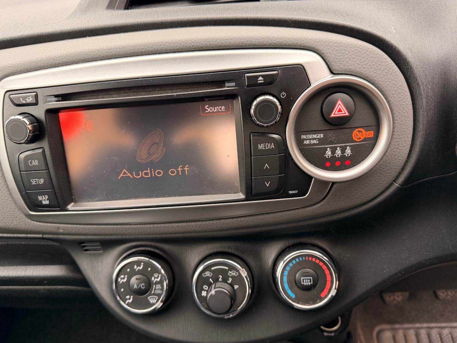 Used Toyota Yaris 2012 for sale - 77562434: Photo 14