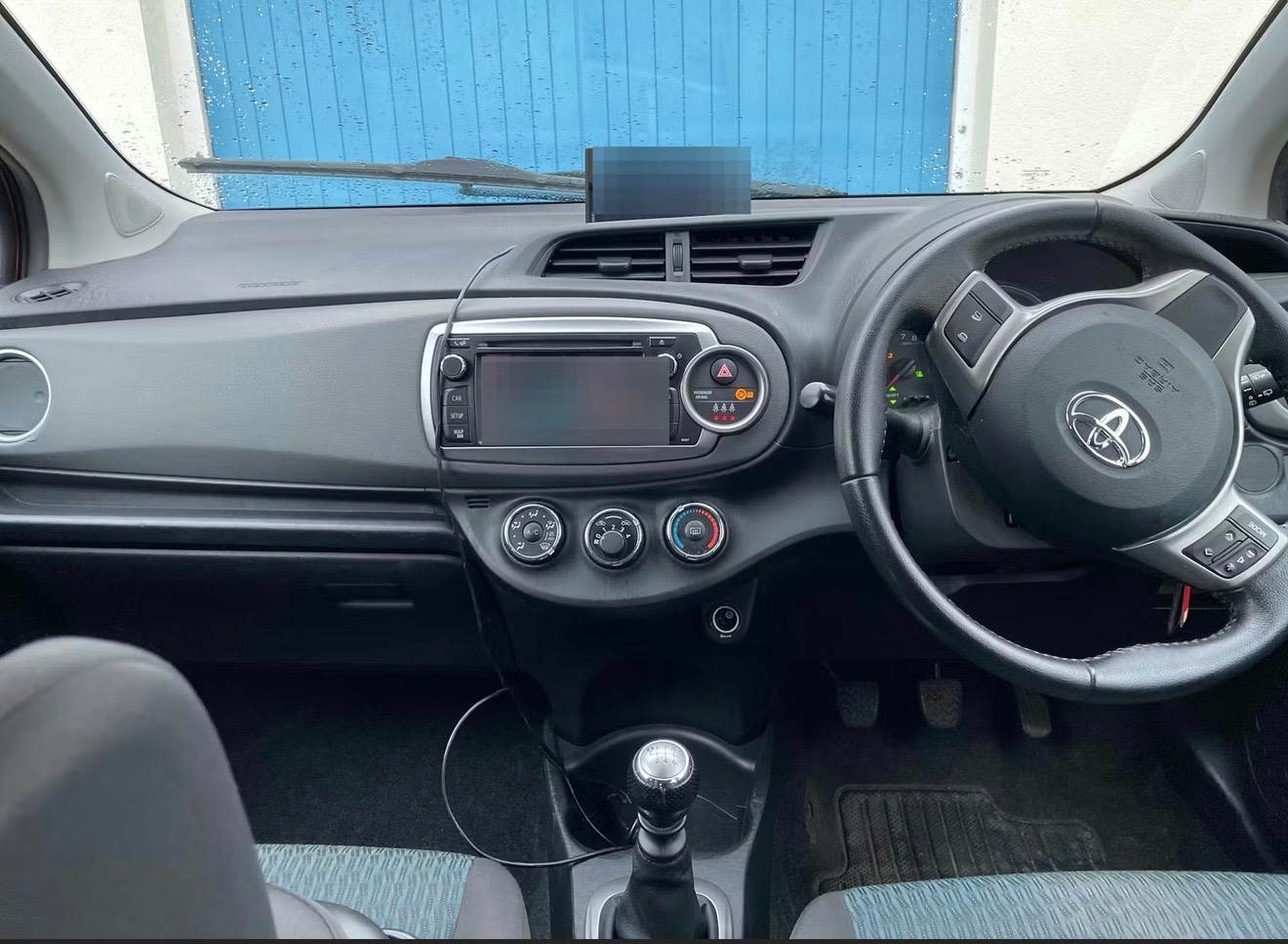 Used Toyota Yaris 2012 for sale - 77562434: Photo 5