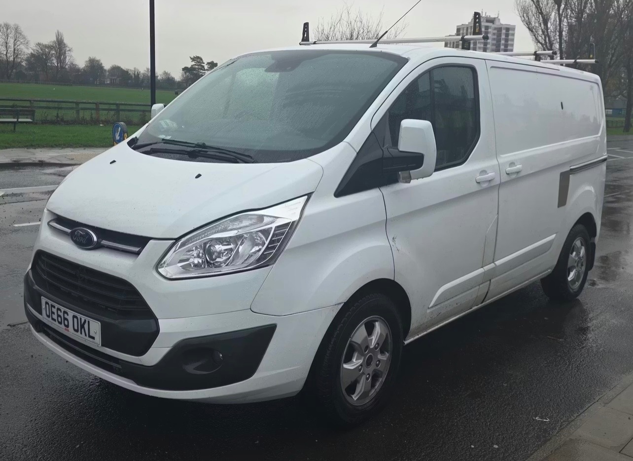 Used Ford Transit Custom 2017 for sale - 77106756: Photo 2