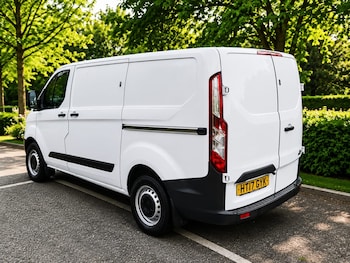 Used Ford Transit Custom 2017 for sale - 79007855: Photo