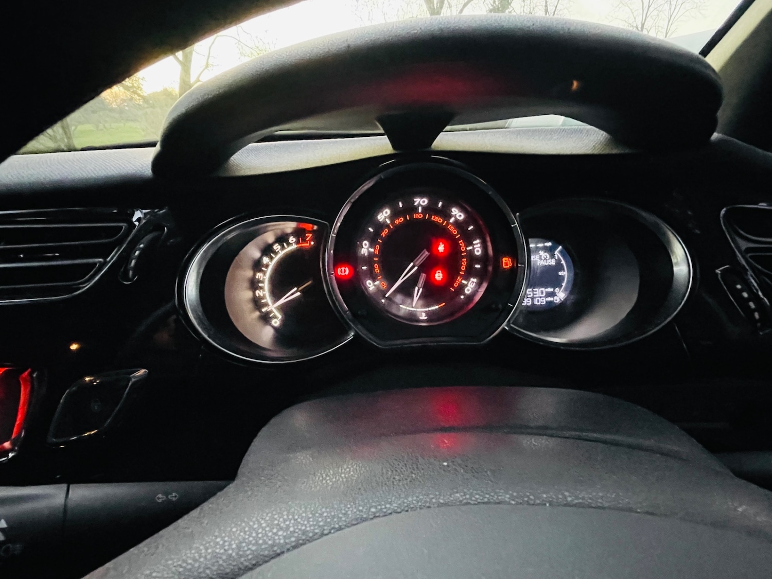 Used Citroen DS3 2013 for sale - 77367081: Photo 16