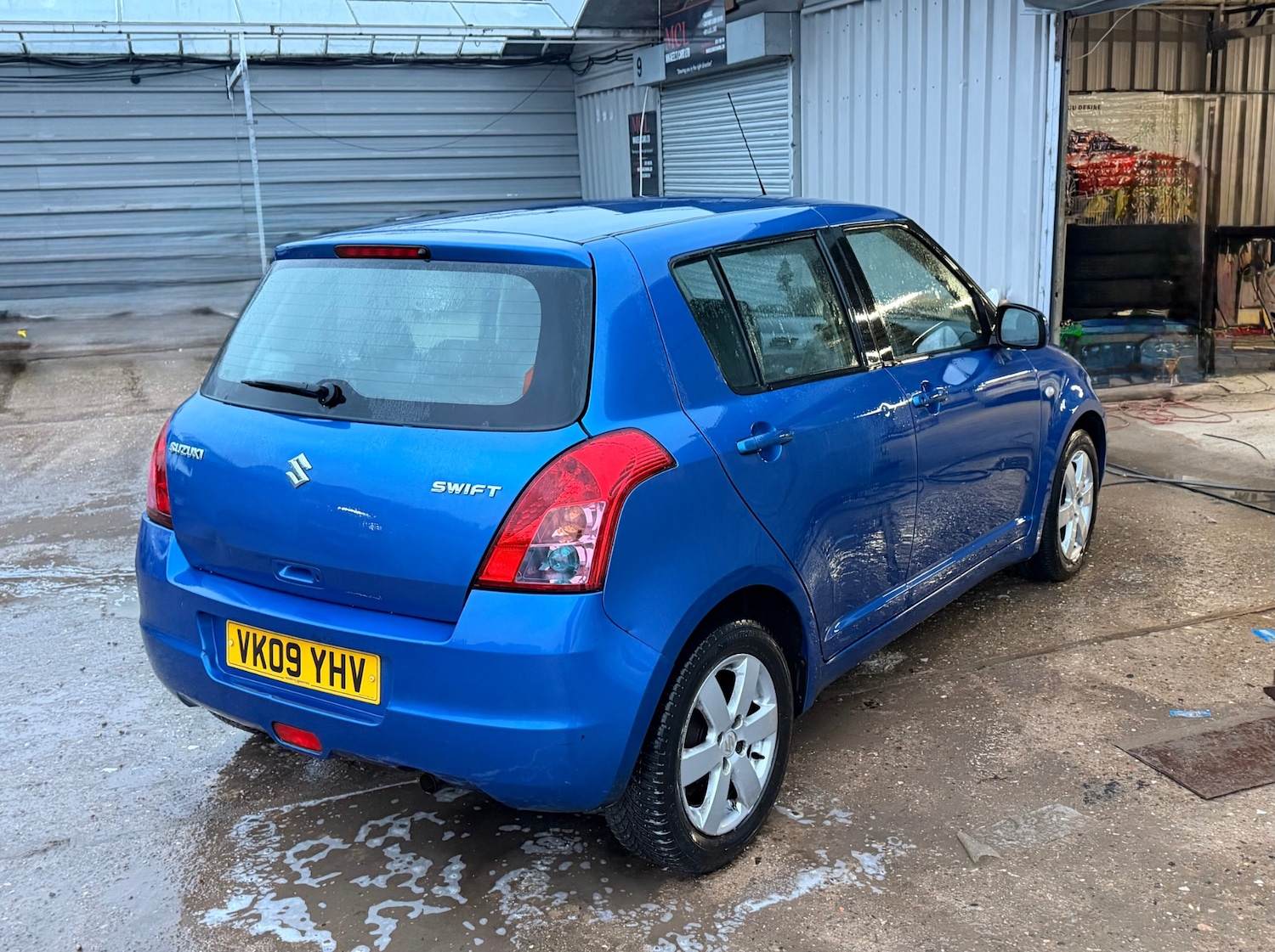 Used Suzuki Swift 2009 for sale - 77319144: Photo 3