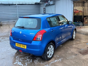 Used Suzuki Swift 2009 for sale - 77319144: Photo