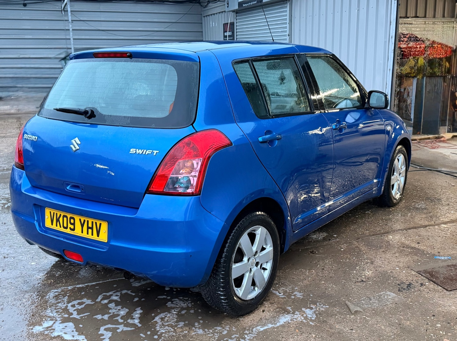 Used Suzuki Swift 2009 for sale - 77319144: Photo 4