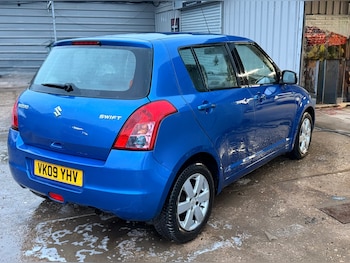 Used Suzuki Swift 2009 for sale - 77319144: Photo