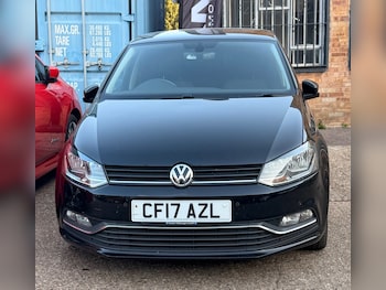 Used Volkswagen Polo 2017 for sale - 79392782: Photo