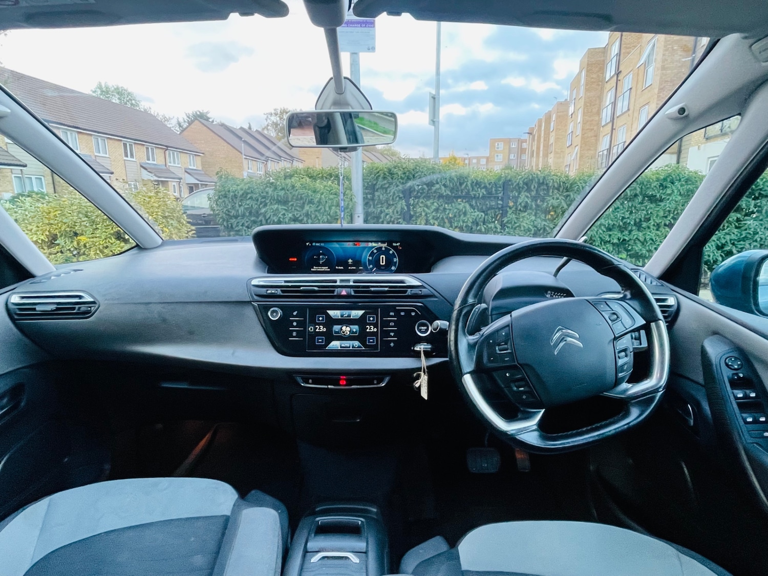 Used Citroen C4 Grand Picasso 2015 for sale - 76269565: Photo 14