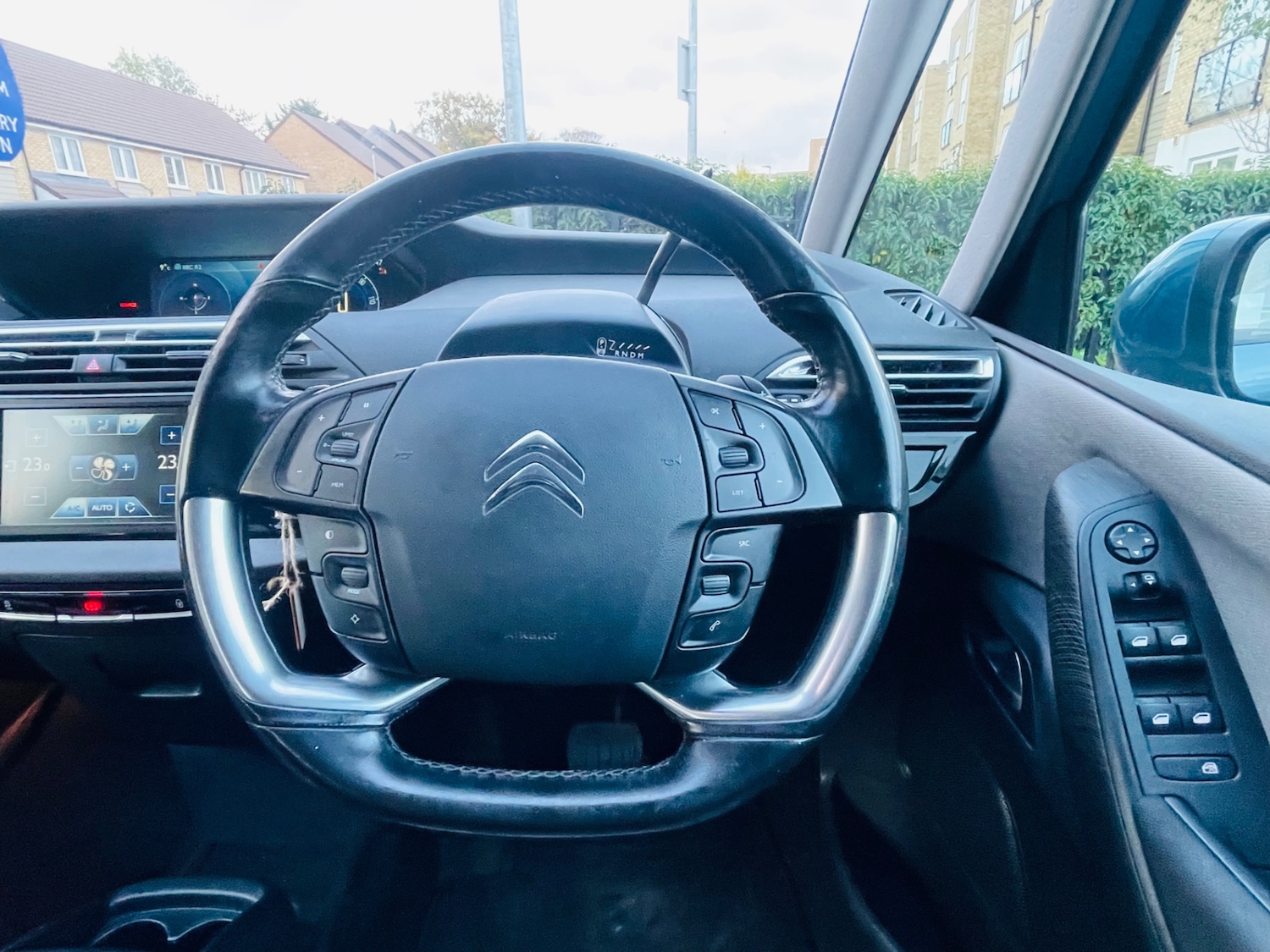 Used Citroen C4 Grand Picasso 2015 for sale - 76269565: Photo 21