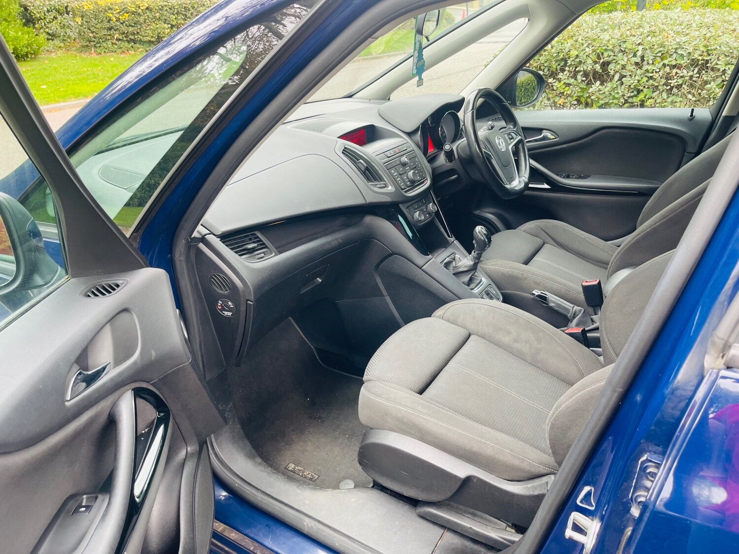 Used Vauxhall Zafira 2014 for sale - 75925651: Photo 17