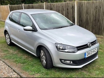 Used Volkswagen Polo 2013 for sale - 75925704: Photo