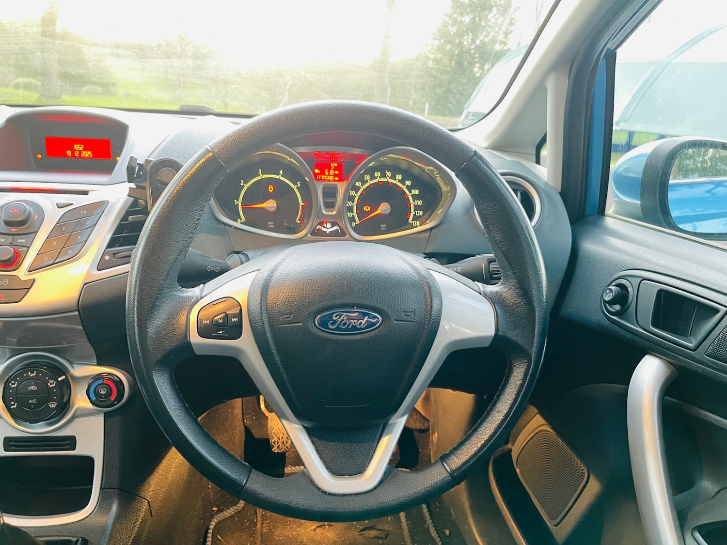 Used Ford Fiesta 2009 for sale - 77018094: Photo 15