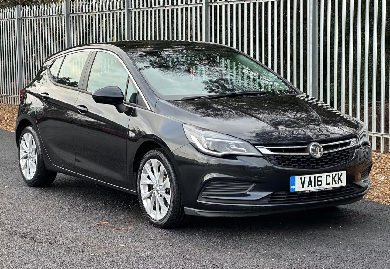 Used Vauxhall Astra 2016 for sale - 76848766: Photo 1