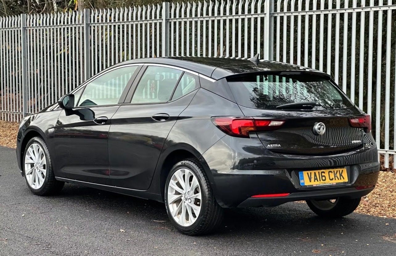 Used Vauxhall Astra 2016 for sale - 76848766: Photo 3