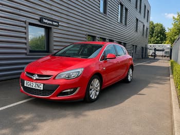 Used Vauxhall Astra 2012 for sale - 79650491: Photo