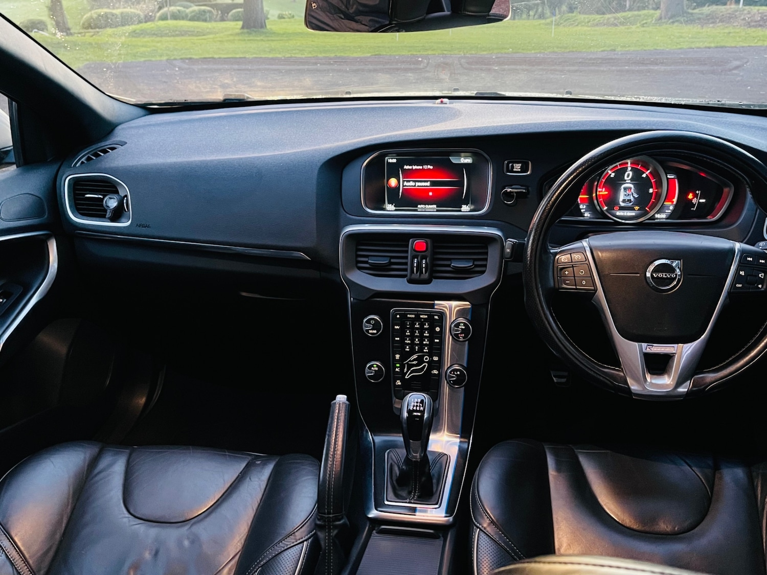 Used Volvo V40 2015 for sale - 76922143: Photo 16