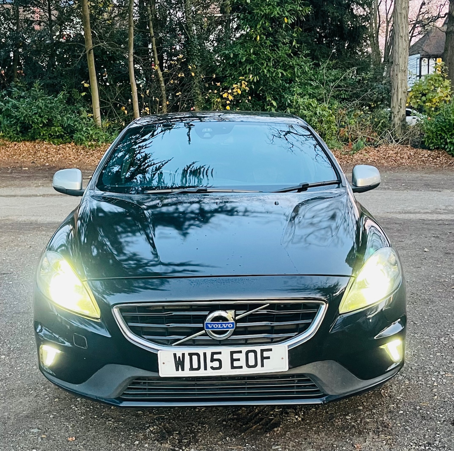 Used Volvo V40 2015 for sale - 76922143: Photo 2