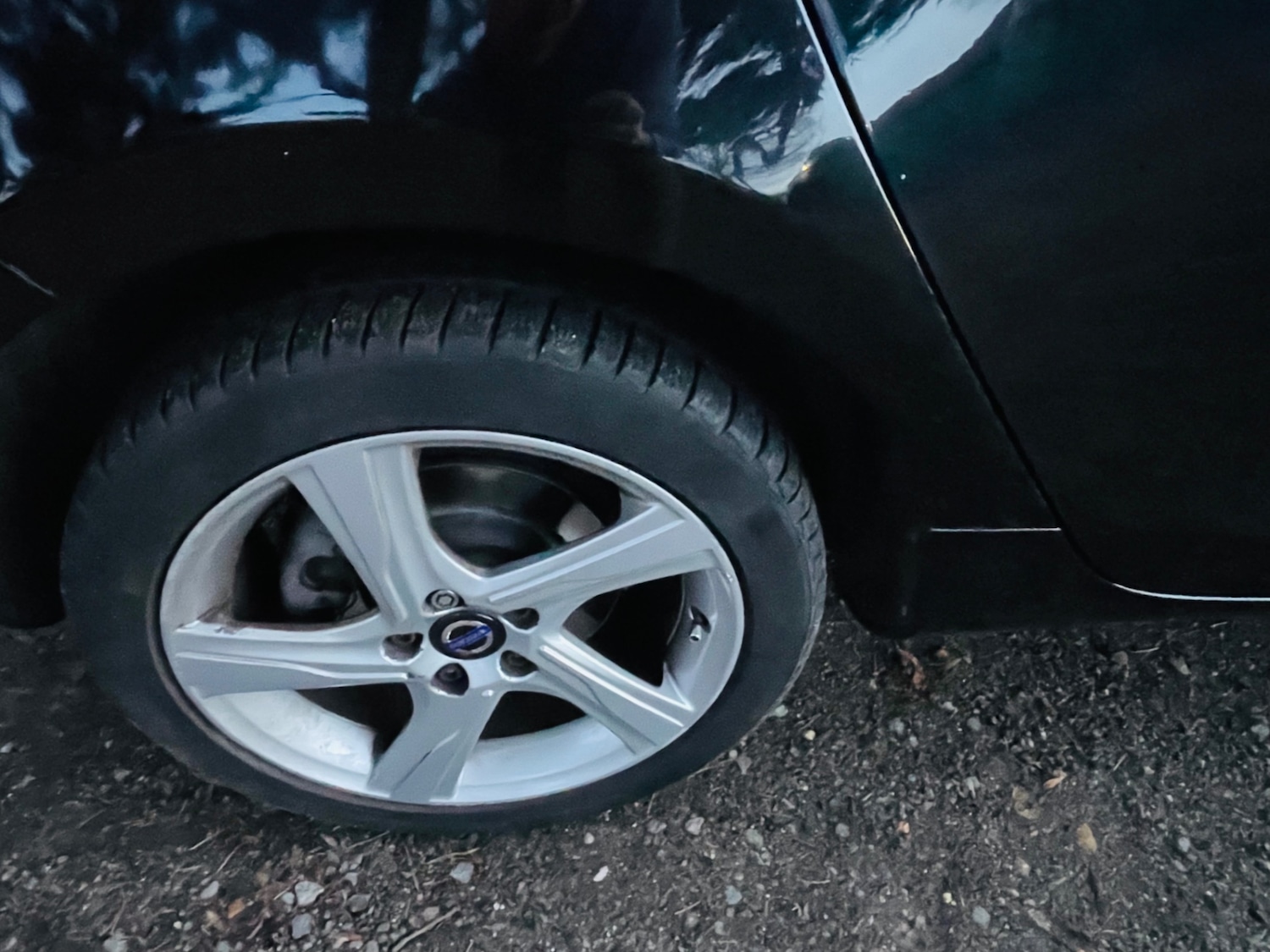 Used Volvo V40 2015 for sale - 76922143: Photo 29