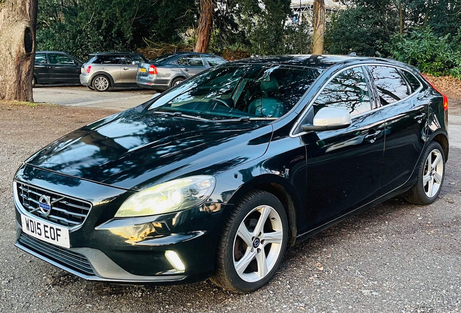 Used Volvo V40 2015 for sale - 76922143: Photo 3