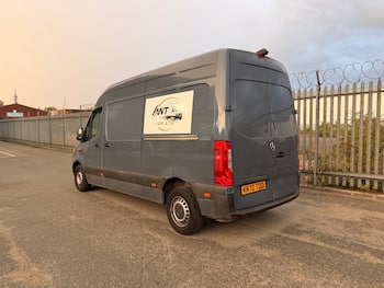 Used Mercedes-Benz Sprinter 2020 for sale - 79732033: Photo
