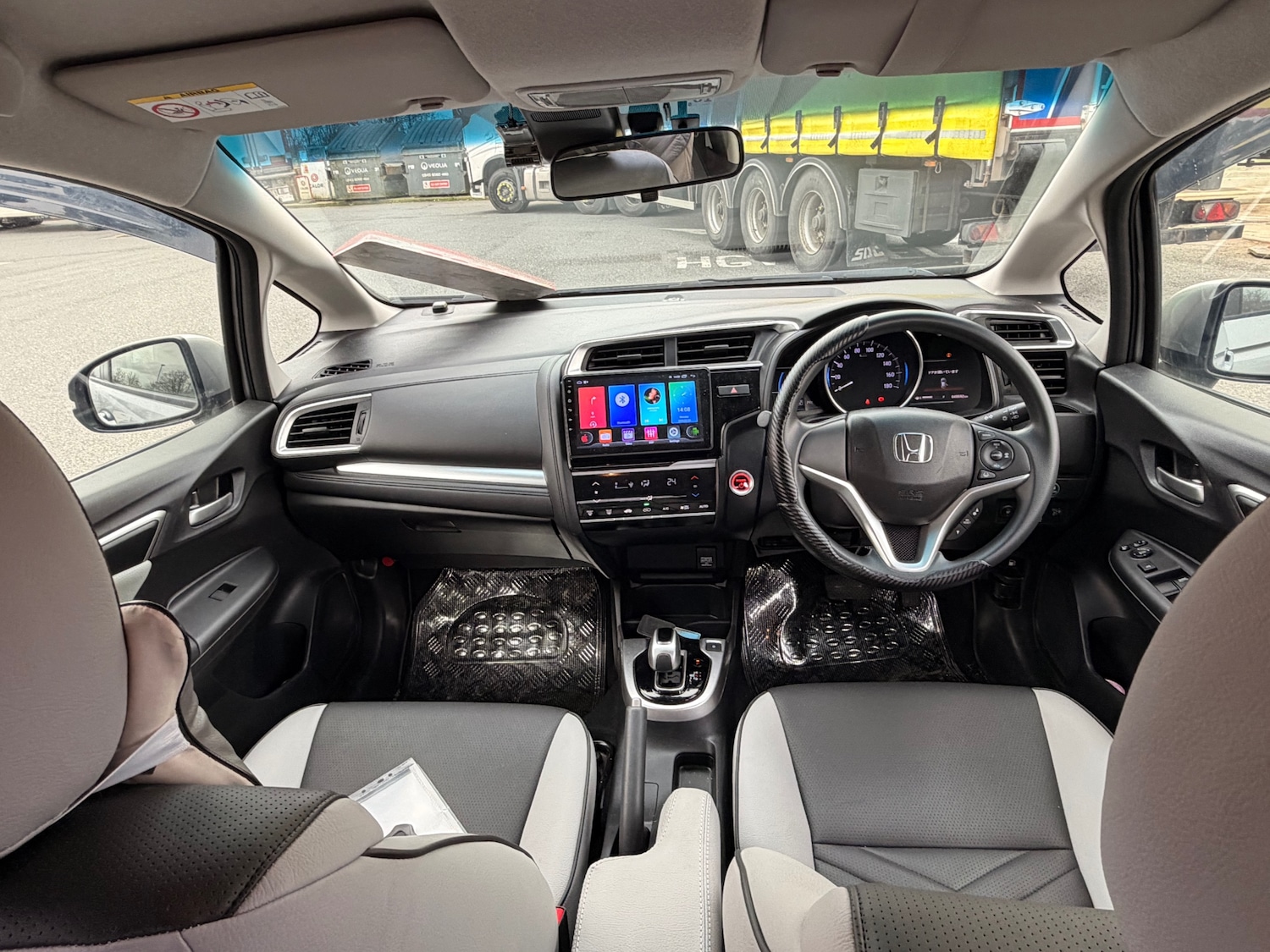 Used Honda Fit 2024 for sale - 77668221: Photo 11