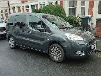 Used Peugeot Partner Tepee 2014 for sale - 77710980: Photo