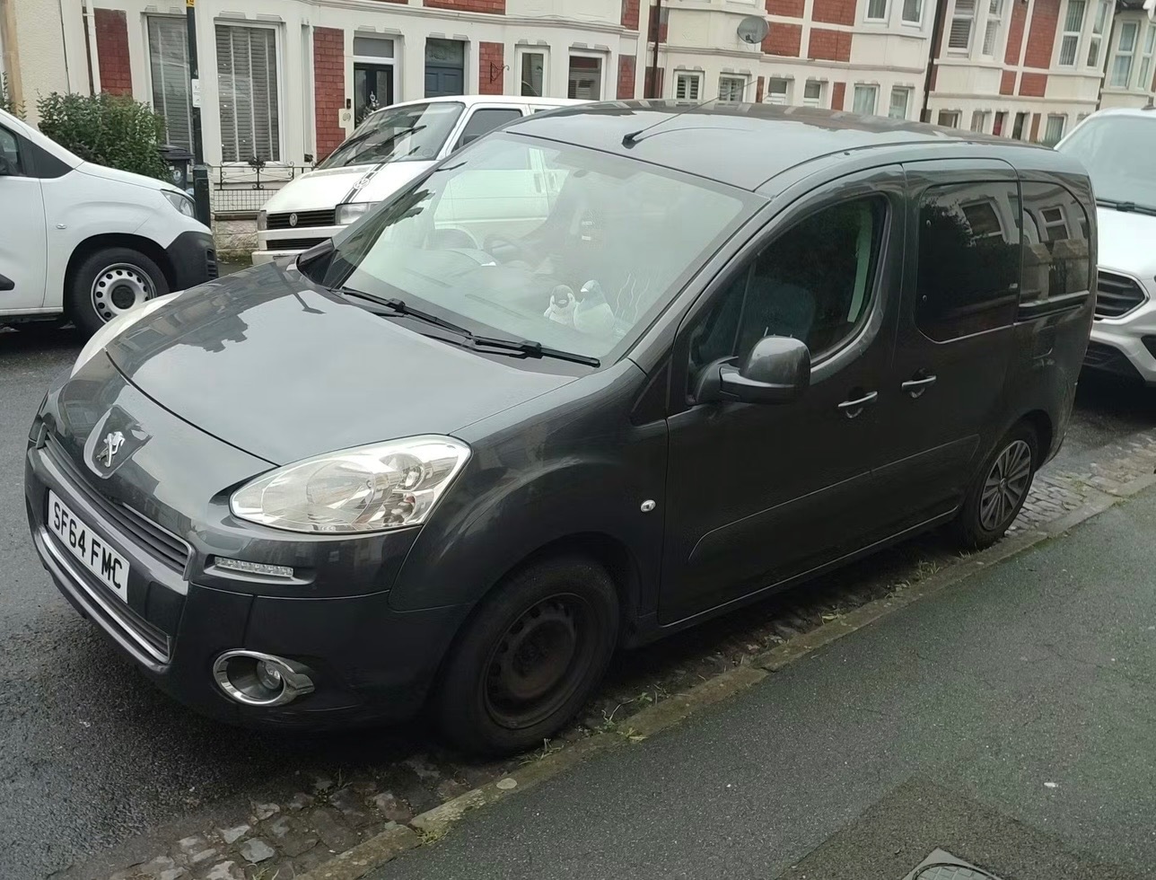 Used Peugeot Partner Tepee 2014 for sale - 77710980: Photo 2