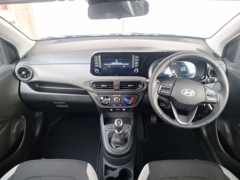 Used Hyundai i10 2025 for sale - 77141050: Photo 2