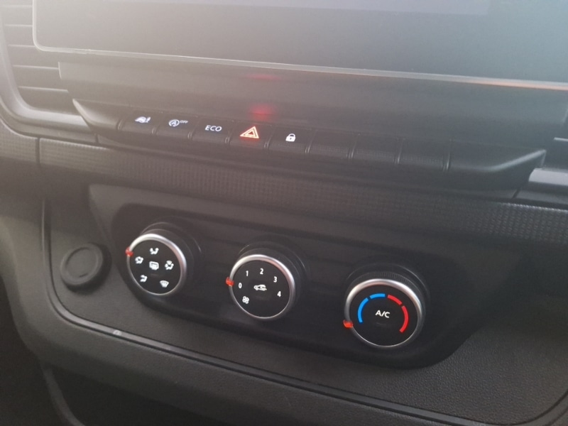 Used Renault Trafic 2023 for sale - 76498128: Photo 13