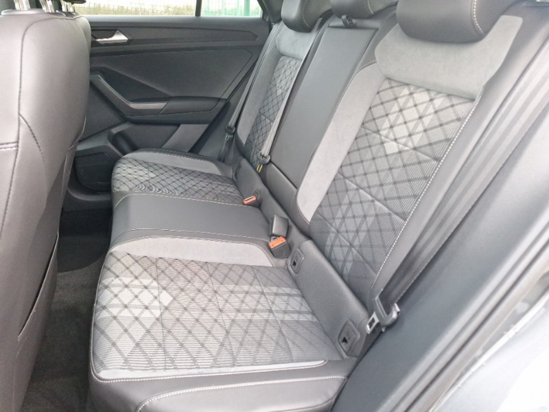 Used Volkswagen T-Roc 2022 for sale - 77264943: Photo 6