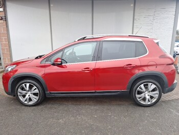 Used Peugeot 2008 2019 for sale - 77964137: Photo