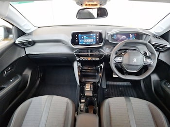 Used Peugeot 208 2023 for sale - 78230201: Photo