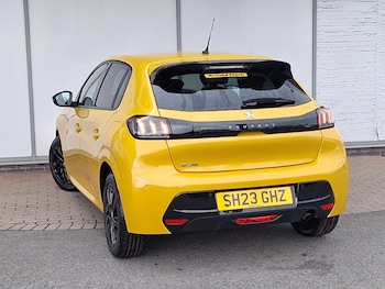 Used Peugeot 208 2023 for sale - 78230201: Photo