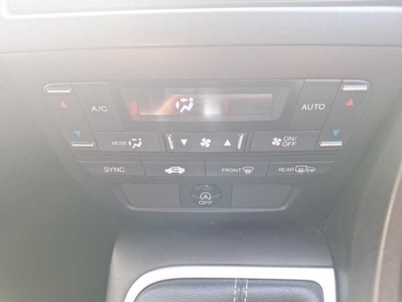 Used Honda Civic 2016 for sale - 77975104: Photo 17