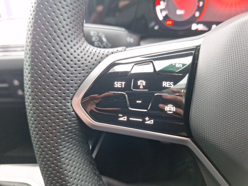 Used Volkswagen Golf 2024 for sale - 76533035: Photo 16