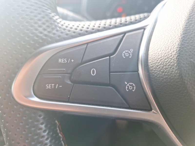 Used Renault Clio 2020 for sale - 78040742: Photo 15