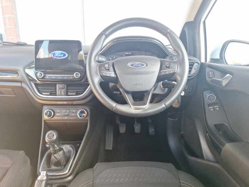 Used Ford Fiesta 2019 for sale - 76348615: Photo 2