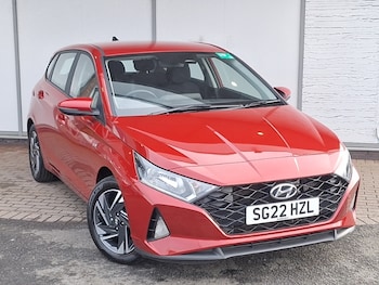 Used Hyundai i20 2022 for sale - 77896921: Photo