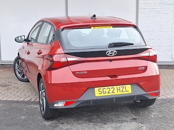 Used Hyundai i20 2022 for sale - 77896921: Photo